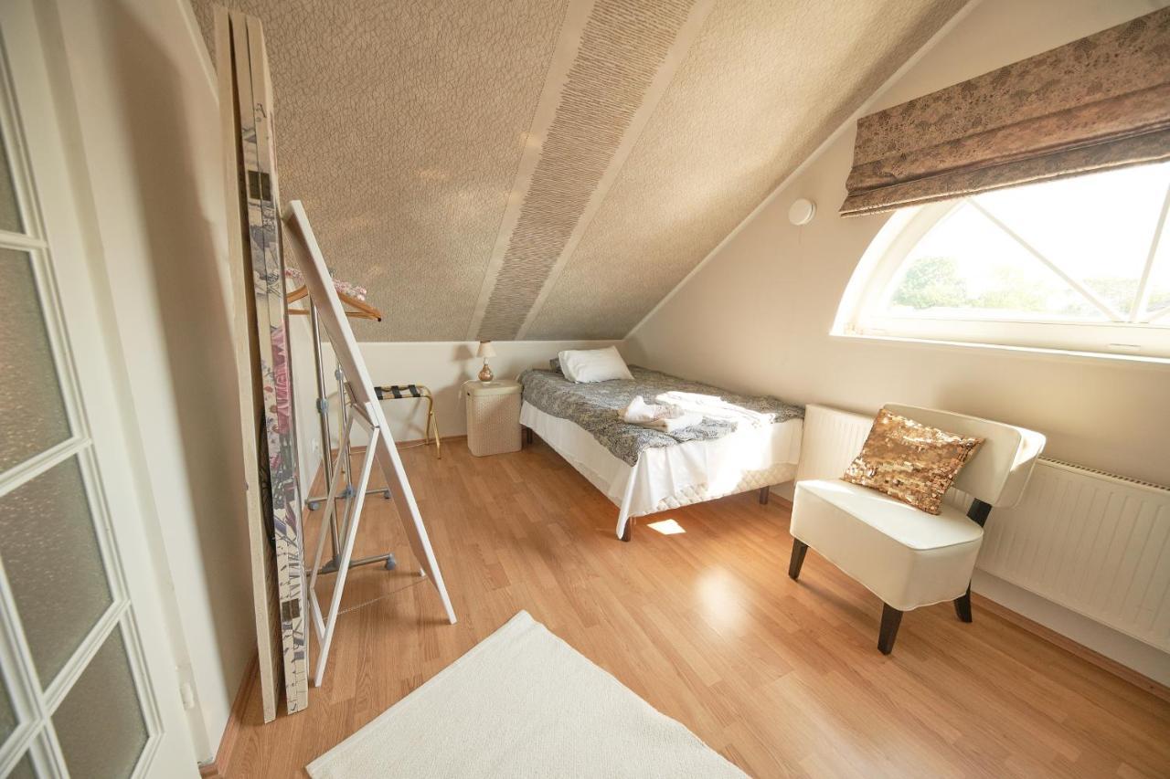 Rose Apartment 哈普萨卢 外观 照片